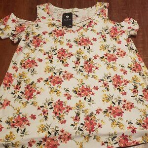 Large could shoulder top